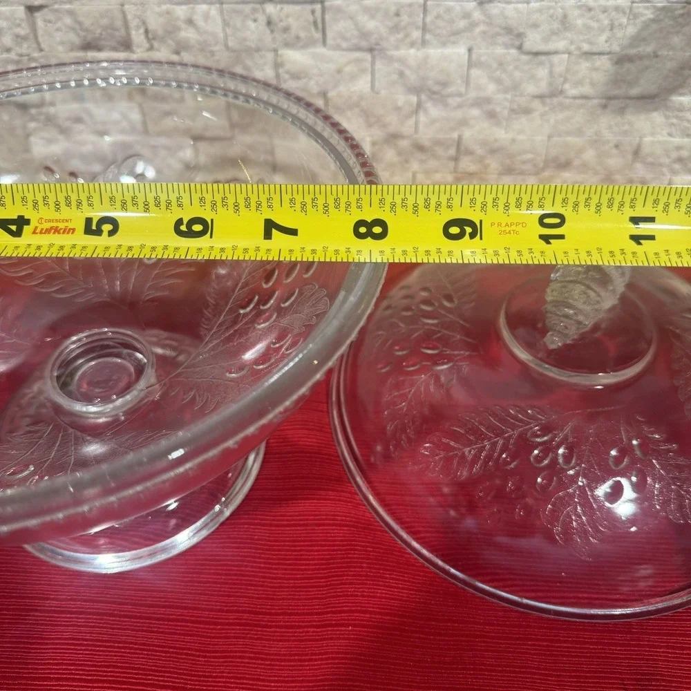 Vintage EAPG McKee Glass Barberry Shell Footed Compote‎ Bowl Lidded Candy Dish
